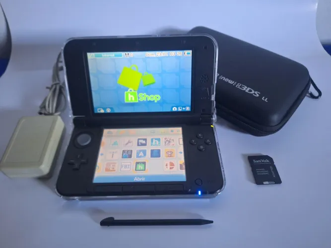3DS XL Desbloqueado com película e acessórios!