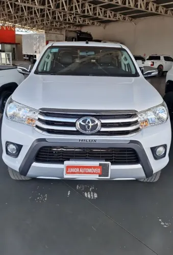 Toyota Hilux CD SRV 4X4 2.8 TDI Diesel Aut. 2017