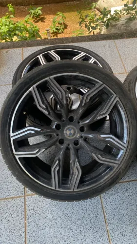 Vende se, Rodas BMW, Modelo M706 Competition, Aro 19", 2 tala, Com Pneus 90% de Borracha.