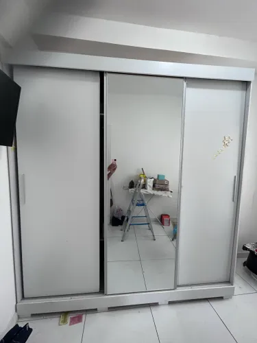 Guarda roupa 3 portas