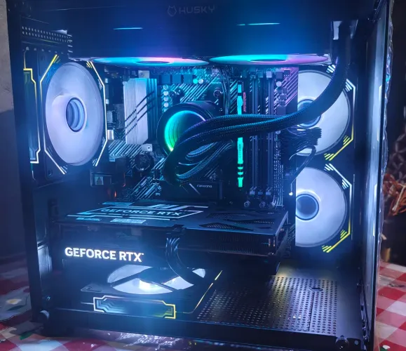 PC Gamer Ryzen 5500X3D + RTX 4060TI