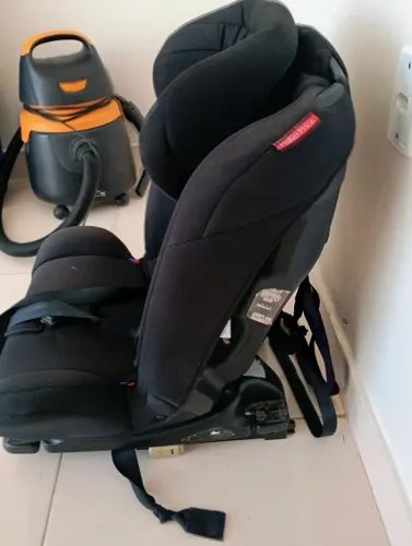 Cadeirinha pra carro de criança 