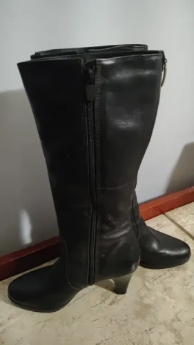 Bota de couro Corello