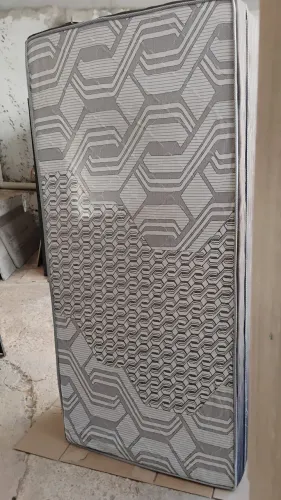 Cama solteiro 