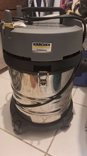 Extratora karcher 4/20 semi nova aceito cartões 