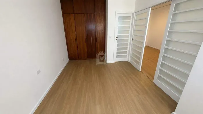 Livia Machado Imóveis aluga Flat 28m² Frente Mar | Lazer Completo | Mata da Praia