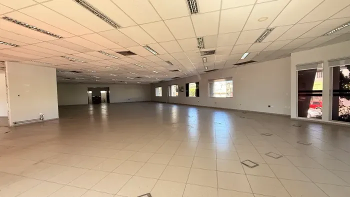 Excelente sala de 580m^2 disponível para locação no Parque Amazônia- Goiânia