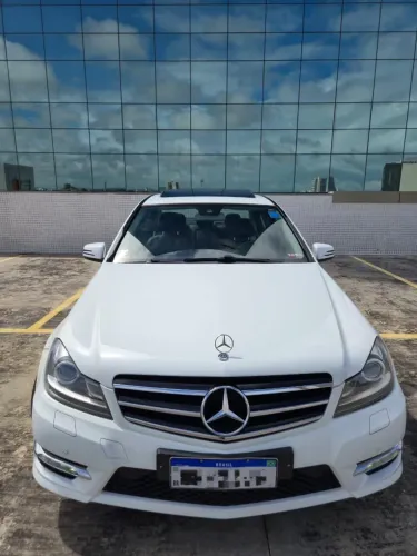 Mercedes-Benz C-200 CGI Avantgarde 1.8 16V 184cv Aut. 2013