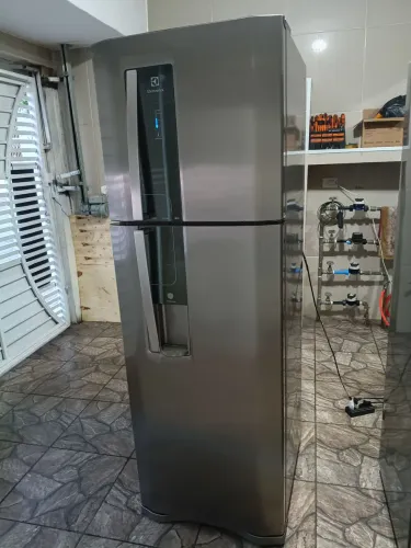 Geladeira duplex inox Eletrolux Frost Free frete grátis