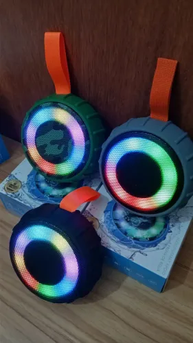 Caixa de Som Bluetooth Portátil | Multimídia, Resistente e Cheia de Potência!
