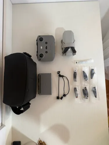 Drone DJI Mini 2 Fly More Combo