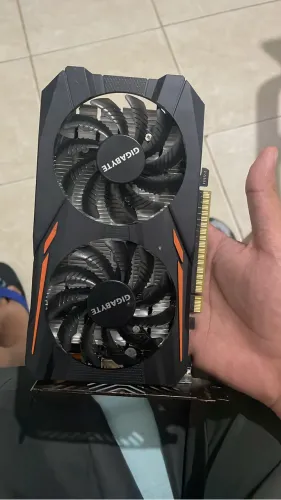 Placa de video GTX 1050TI