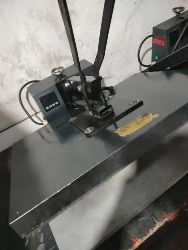 Prensa térmica plana tamanho 50x70 painel novo toda resivada completa