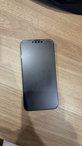 IPhone 13 128 GB - Com acessórios