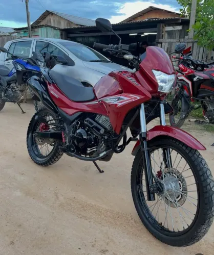 Vendo essa falcon bem conservada quitada no ponto de transferir *