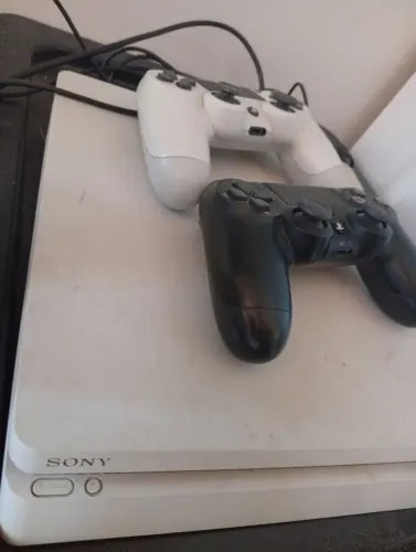 PS4 BRANCO