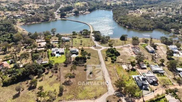 TERRENO A VENDA EM CONDOMÍNIO ÁGUAS DA SERRA