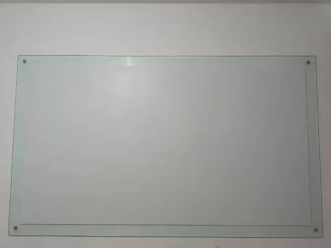 Tela fixa para projetor ~100? (1,30 m x 2,20 m) - ótima para cinema em casa / HT