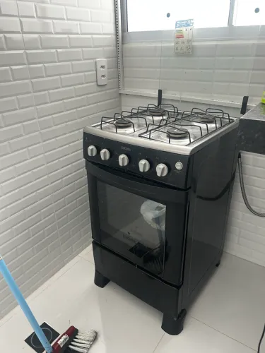 Vendo fogão por 200 reais