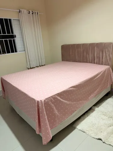 Cama queen