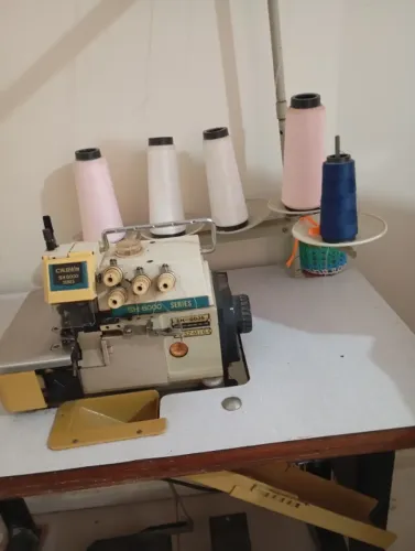 Máquina de costura