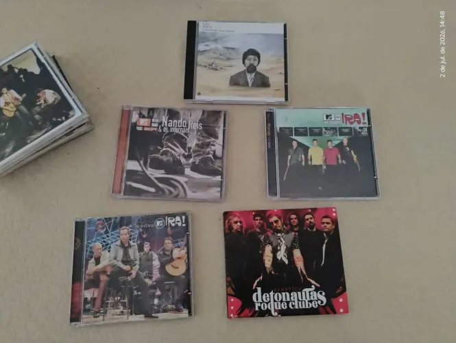 CDs usados nacionais unidade a partir de