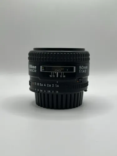 Lente nikon 50mm 1.4