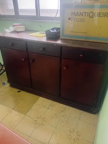 Vendo Comoda de Quarto
