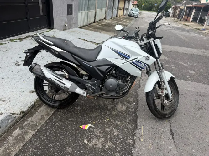 Yamaha Fazer 250 