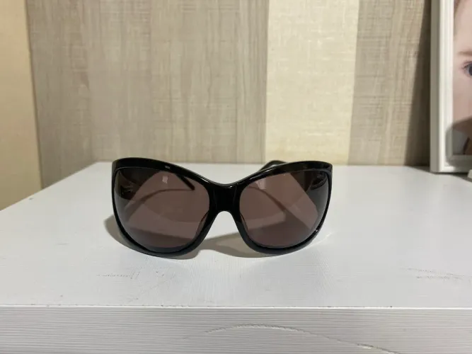 Óculos feminino Vivara original usado