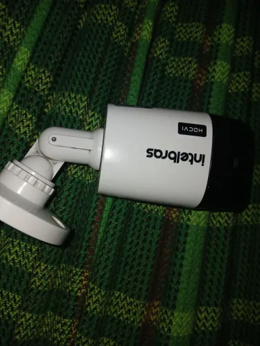 Câmera intelbras semi nova$90