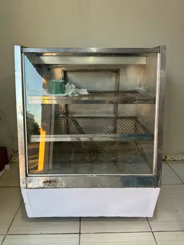 Vitrine quente para salgados