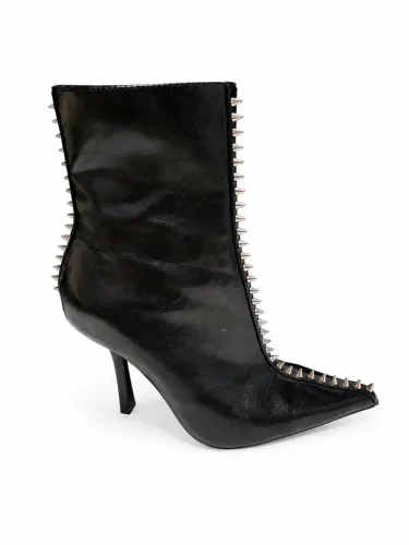 Bota Zara Preta com Spikes - Tam. 36