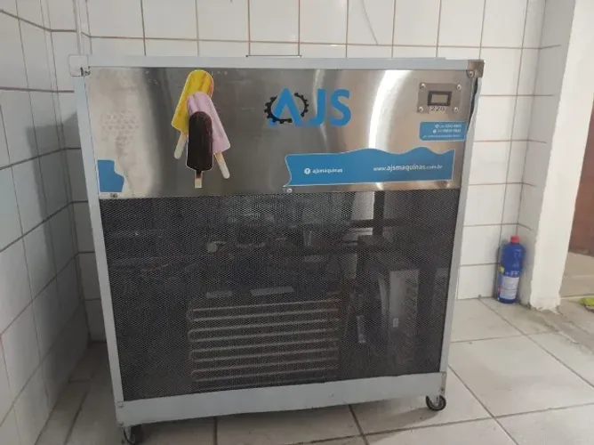 MAQUINA DE SORVETE PICOLETRIA AJS