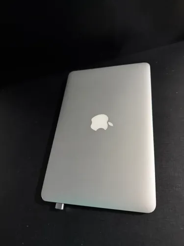 MacBook Air 2011