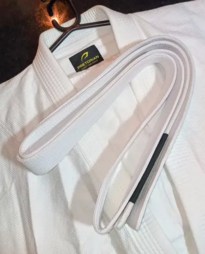 Kimono Jiu-jitsu Branco Tamanho A0 + Faixa (Adolescente - Adulto)