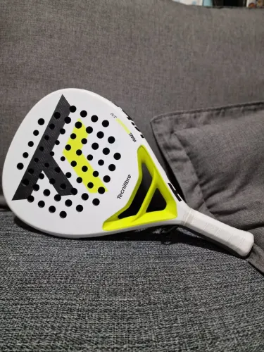 Raquete de Padel Tecnifibre Wall Breaker 370 2024
