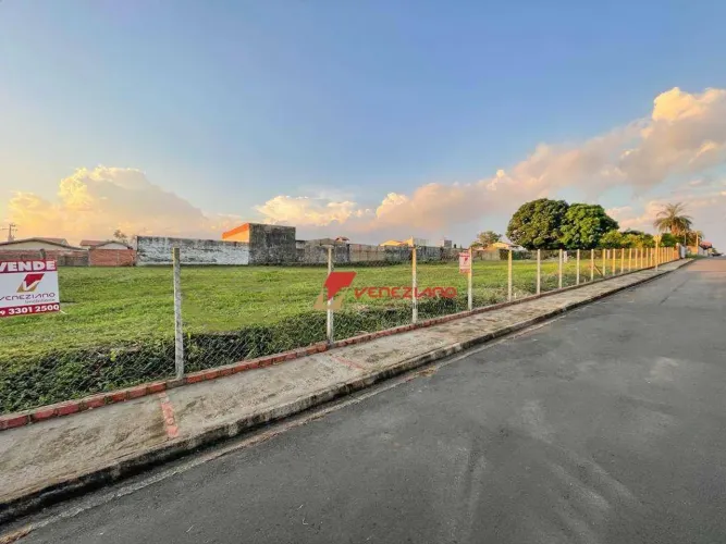Terreno à venda, 363 m² por R$ 320.000,00 - Dois Córregos - Piracicaba/SP
