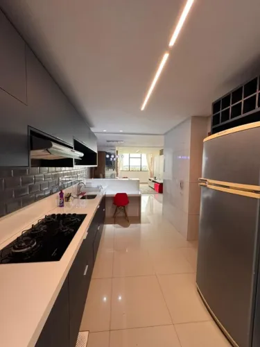 Apartamento com 3 quartos mobiliados no Mundo Plaza Centro