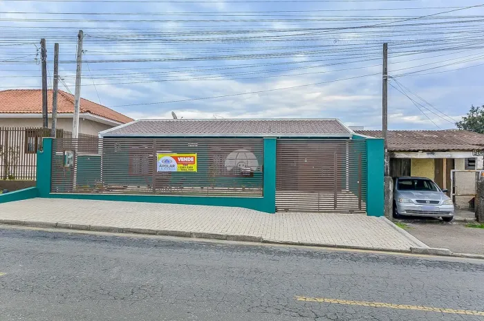 Casa Comercial para venda com 3 quartos em São José dos Pinhais - PR