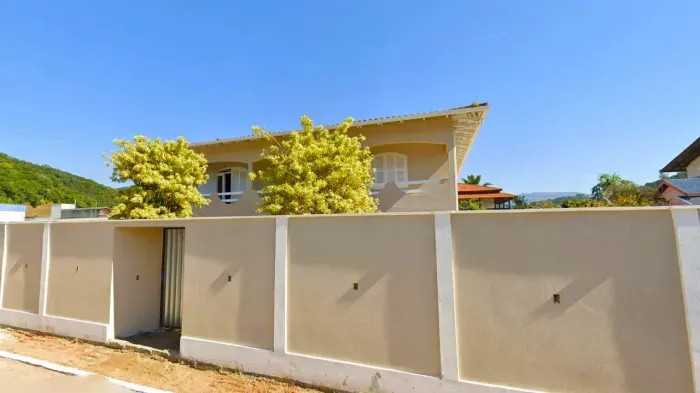 Casa 267m² sobre terreno 560m² - Nova Trento, SC