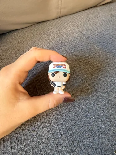 Kinder Joy Stranger Things Dustin