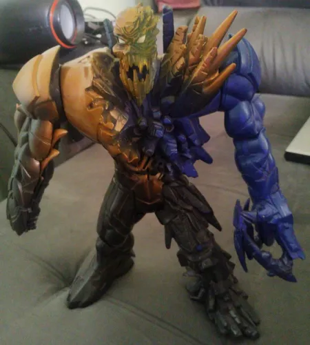 Boneco Vilão Elemntor Maxsteel 