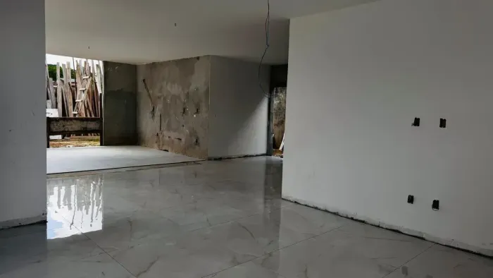 Casa no Euroville R$ 1.900.000,00