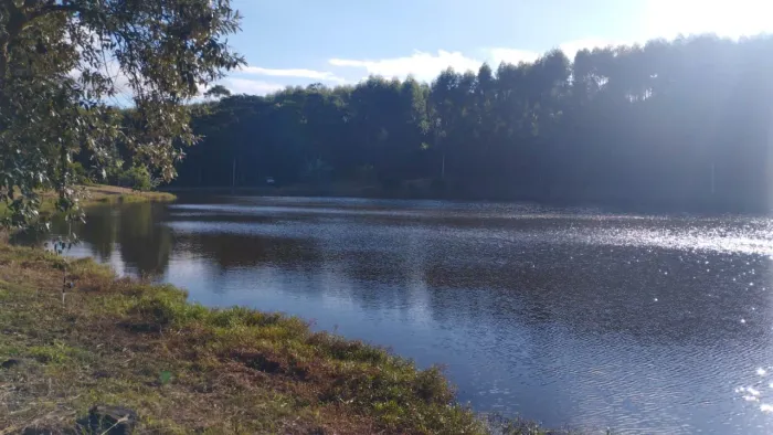 Um lindo sítio de 32 alqueires em pilar do Sul ,+ou _ a 10 km da cidade e a 4 km do asfalt