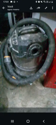 Aspirador de pó com defeito 100reais
