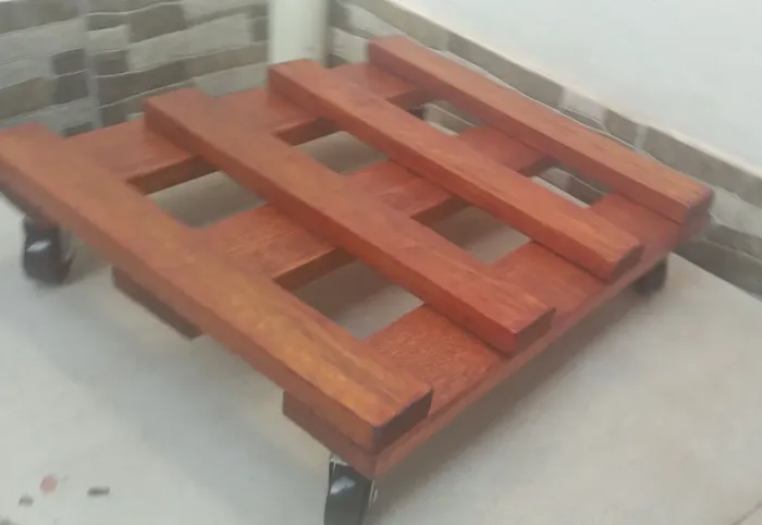 Vendo suporte para planta