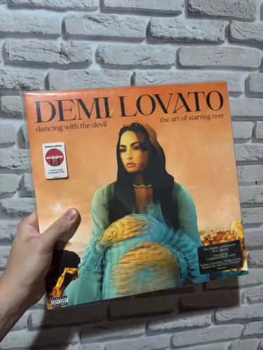 Vinil Demi Lovato - Dancing With the Devil... The Art Of Starting Over (Target Edition)