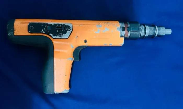 Pistola de fixação