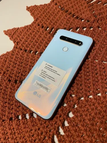 LG K61 128GB Branco 